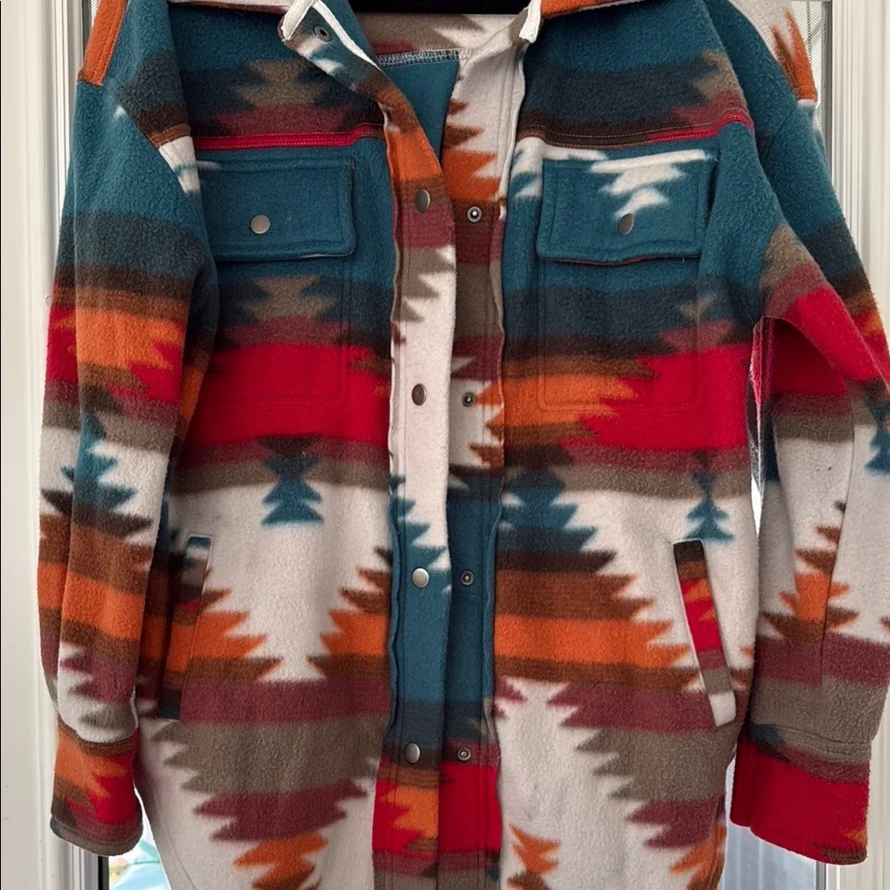 Colorful Aztec Patterned Jacket - Picture 4 of 10